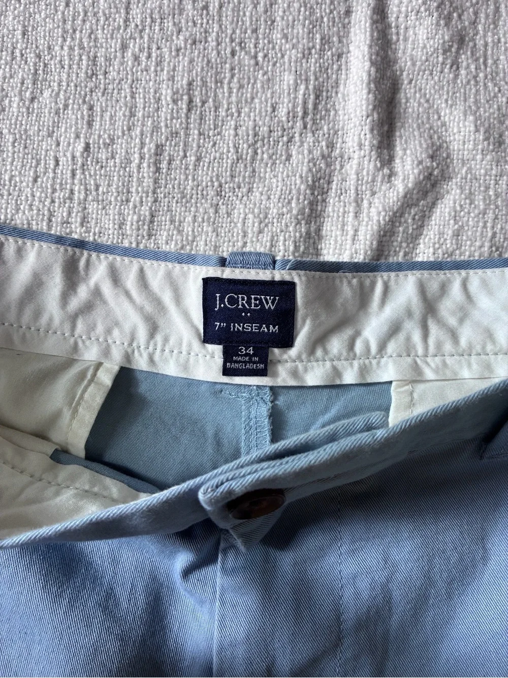 J. Crew Men’s 7” Chino short